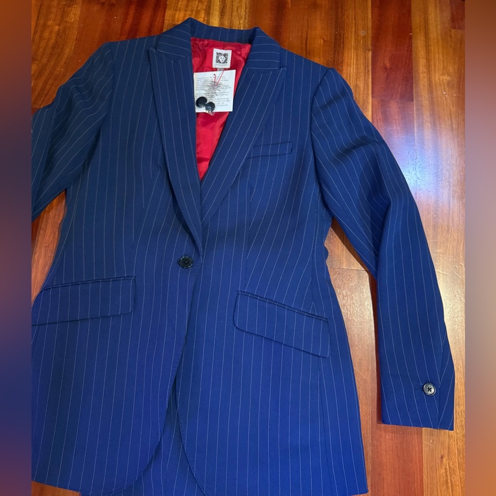 NWT Anne Klein Navy Pinstripe Suit, 6/8 - Picture 2 of 16